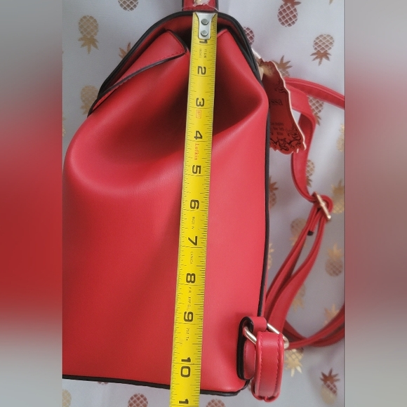 ALYSSA PURSE/BACKPACK  π₯ - Picture 4 of 16